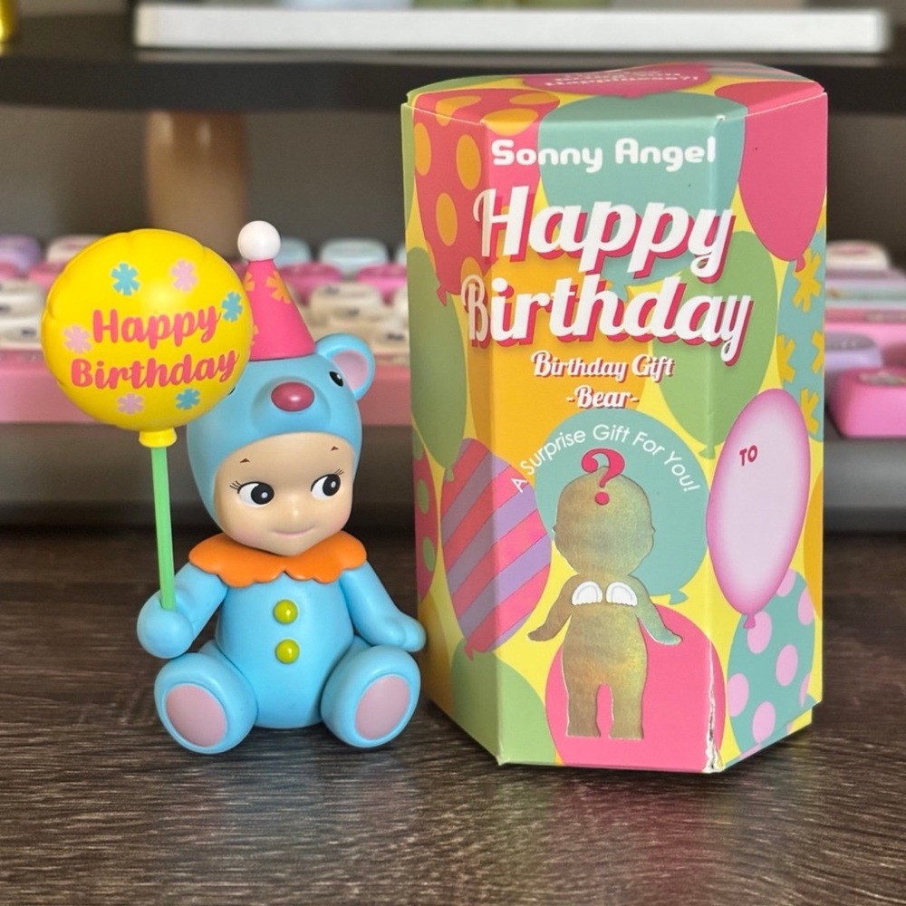 Sonny Angel Happy Birthday Gift Bear